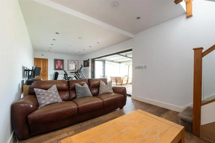 Flat Long Lane in Halesowen