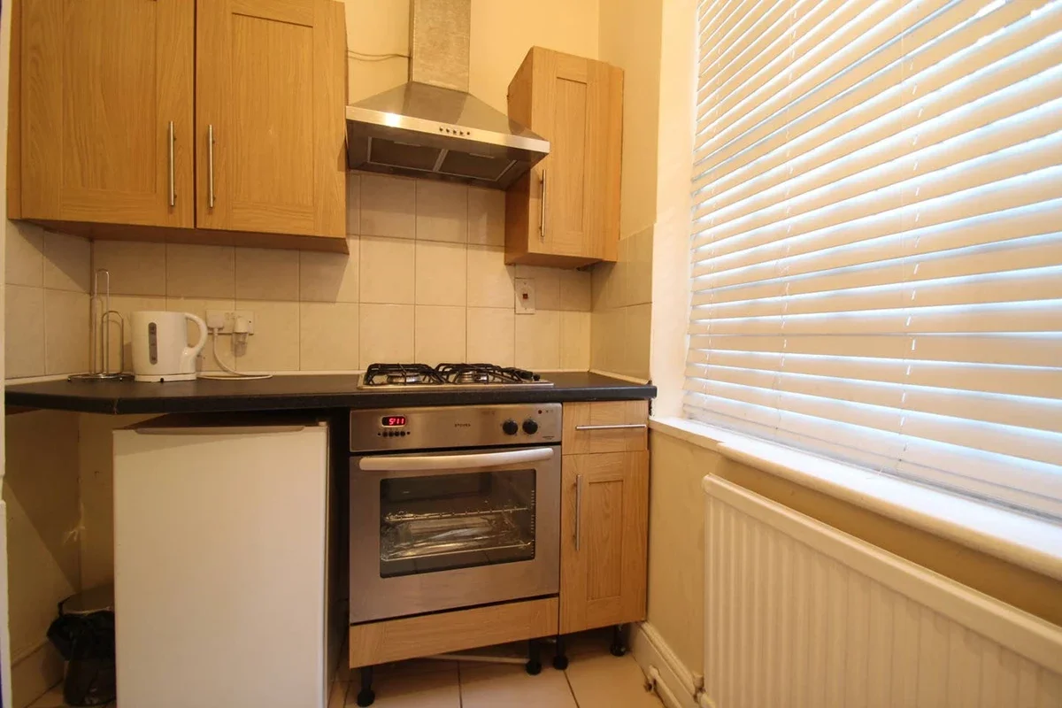 Flat Caledonian Road in Greater London