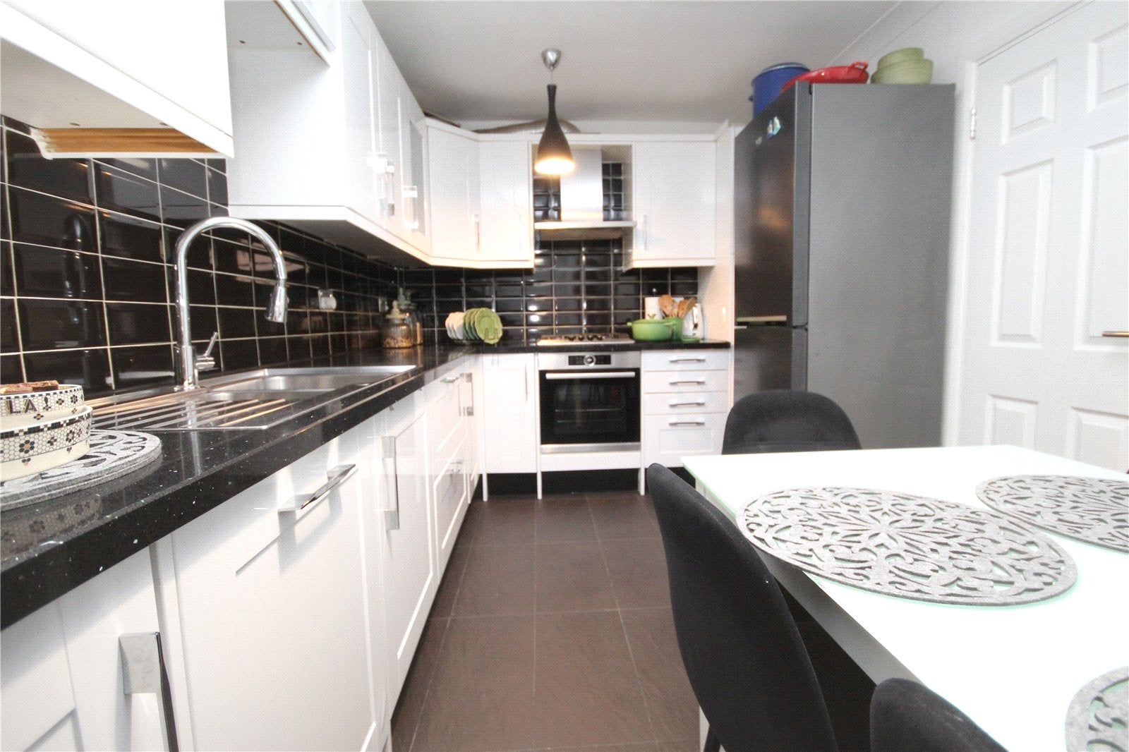 House Oakmoor Way in Greater London