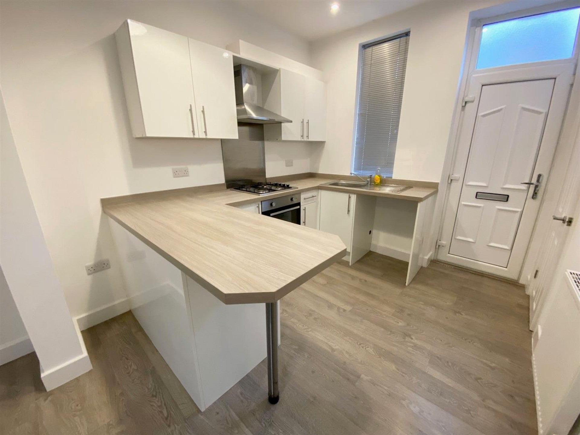 House Broomfield Terrace in Kirklees