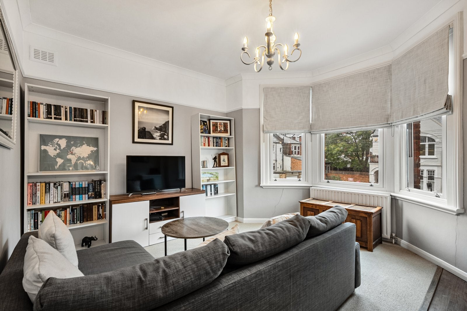 Flat Ashlake Road in Greater London
