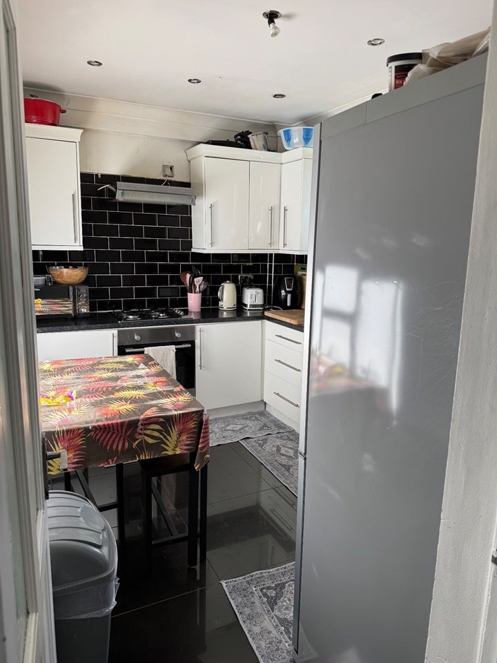 Room Jubilee Street in Greater London