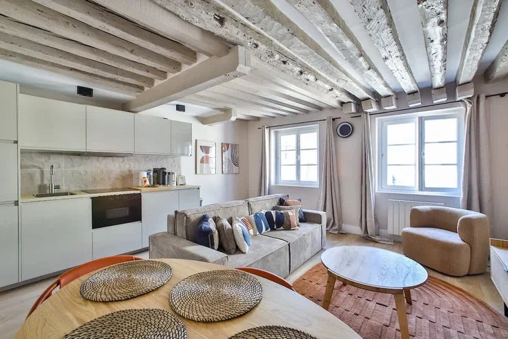 Appartement Rue des Vertus à Paris