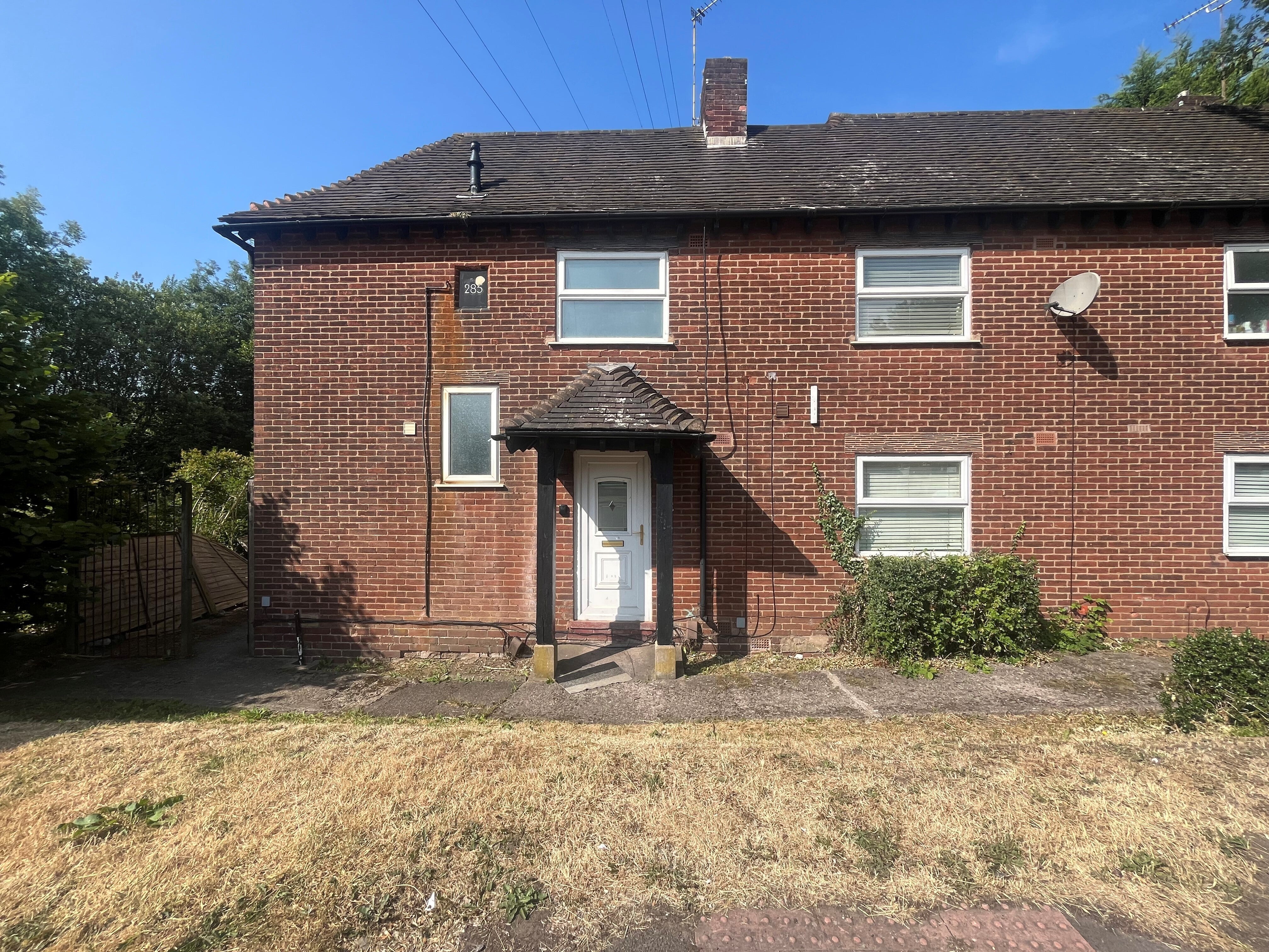 Flat Harborne Lane in Birmingham