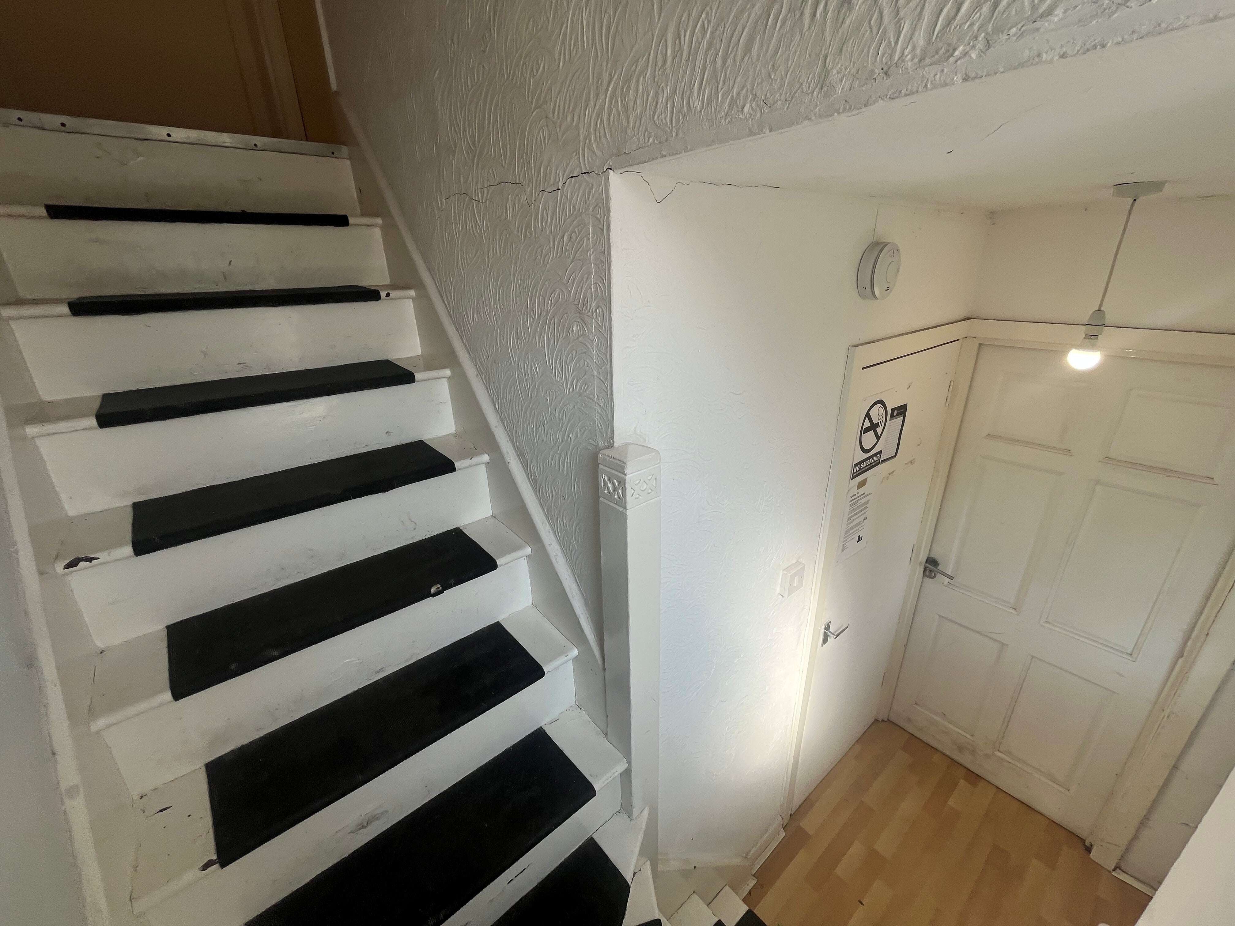 Flat Harborne Lane in Birmingham