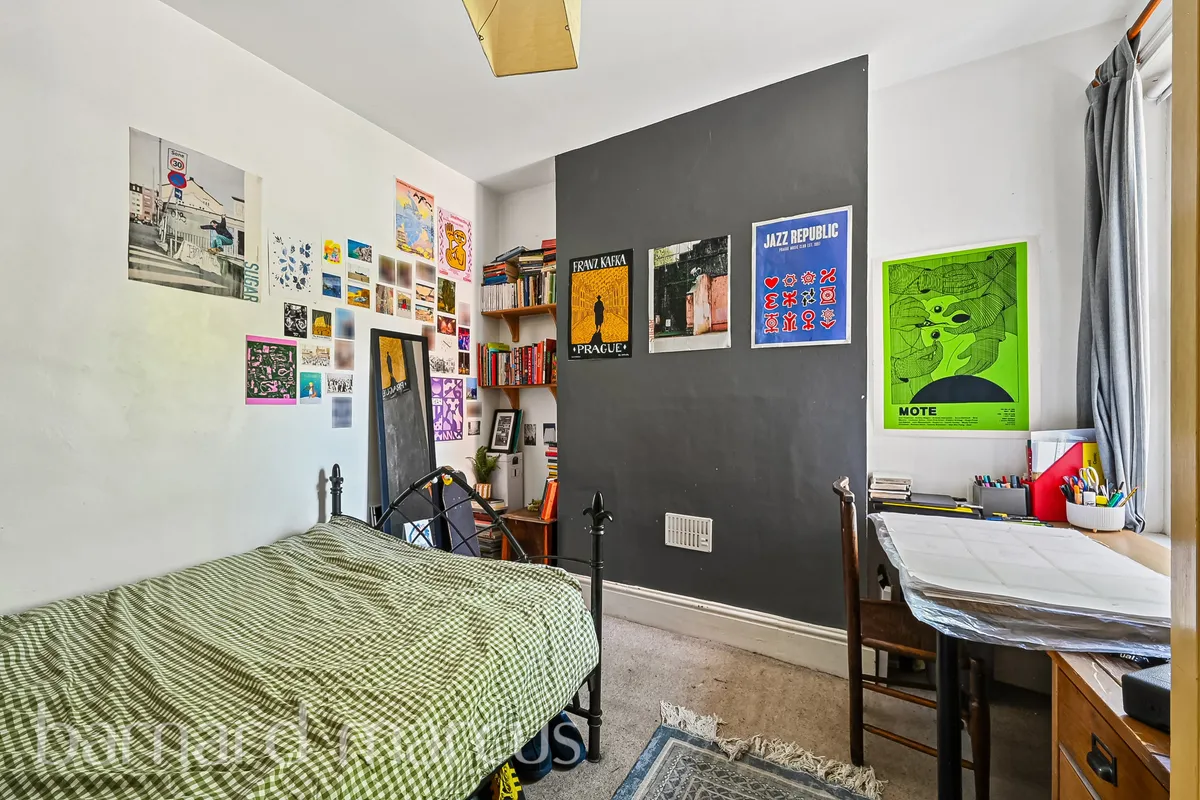 Flat Brixton Water Lane in Greater London