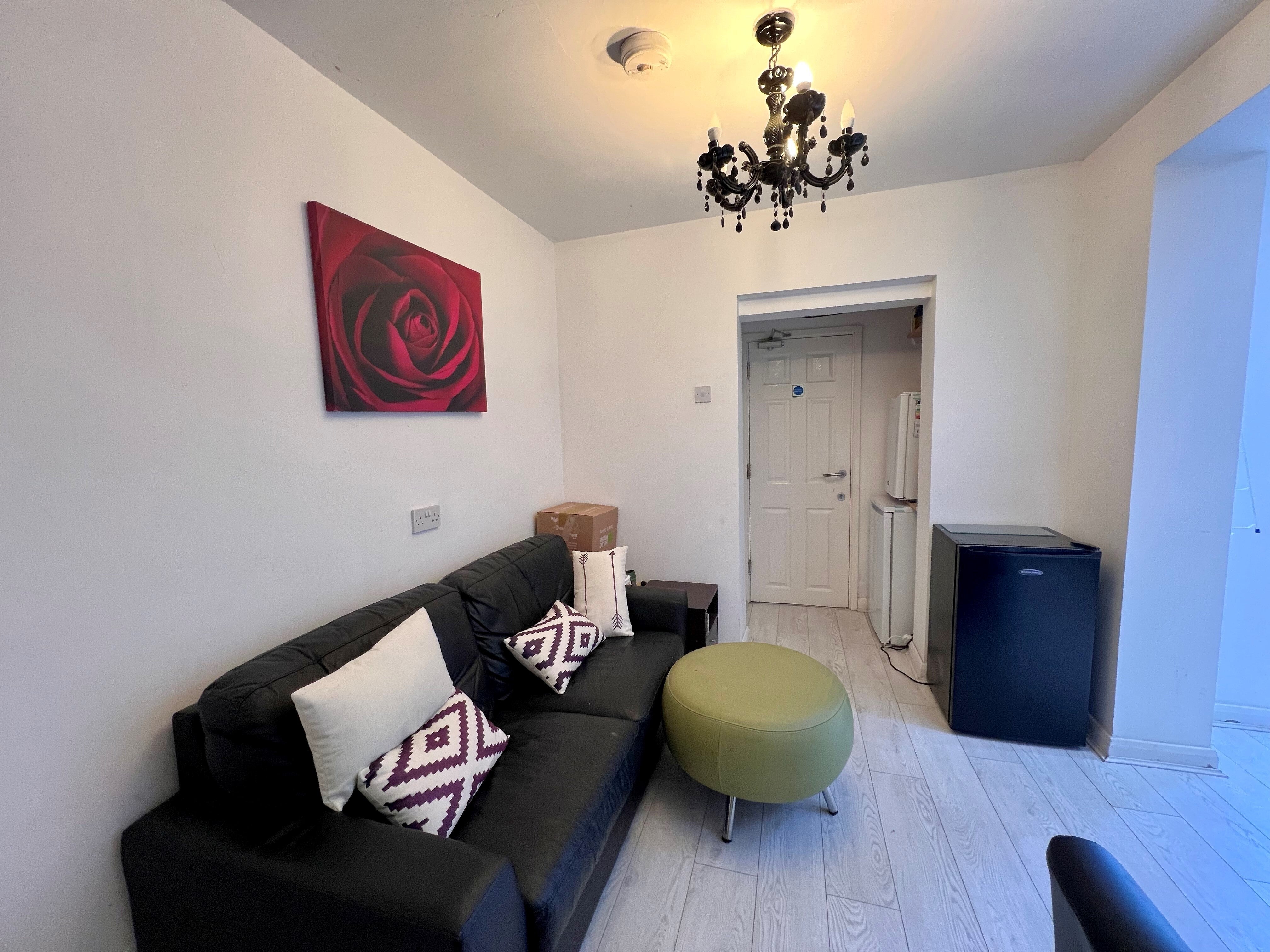 Room Woodstock Road in Worcester
