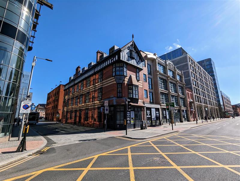 Flat Great Ancoats Street in Manchester