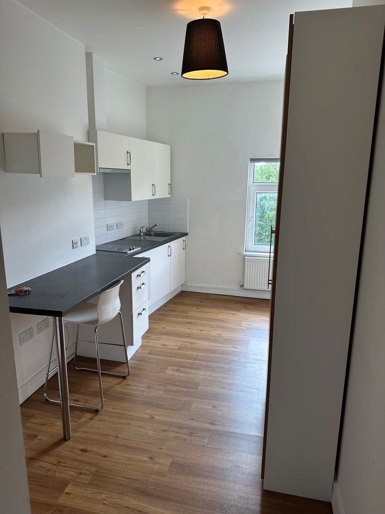 Room Priory Street in Coventry