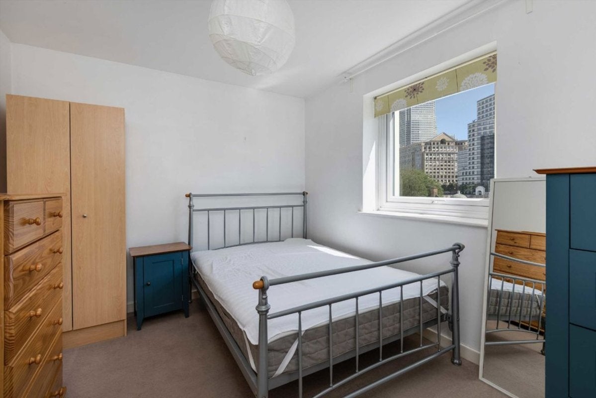 Flat Garford Street in Greater London