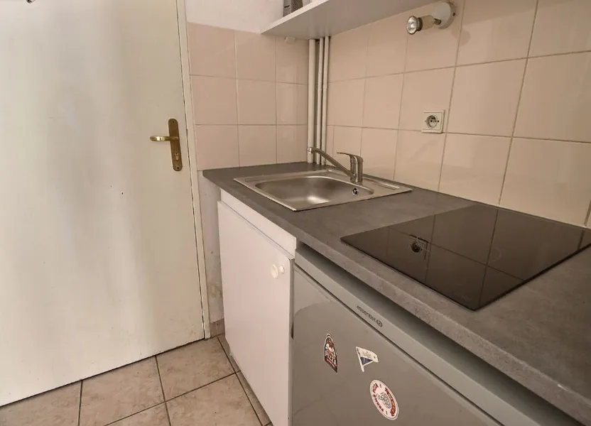 Flat Rue Saint-Étienne in Marseille
