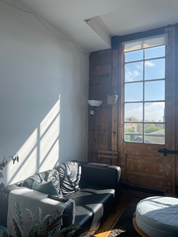 Room Back Church Lane in Greater London