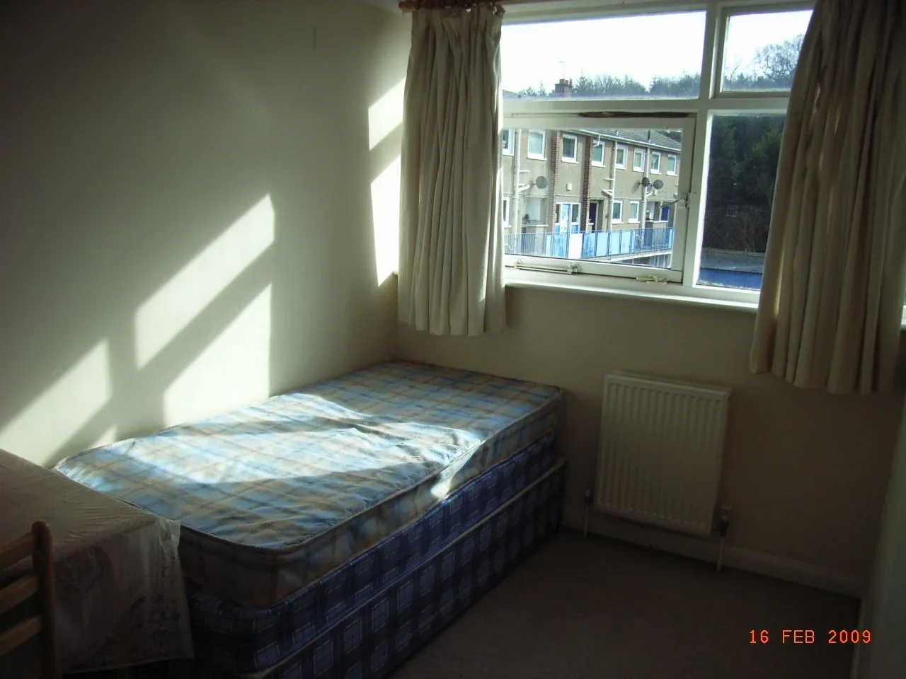 Flat Cowen Avenue in Greater London