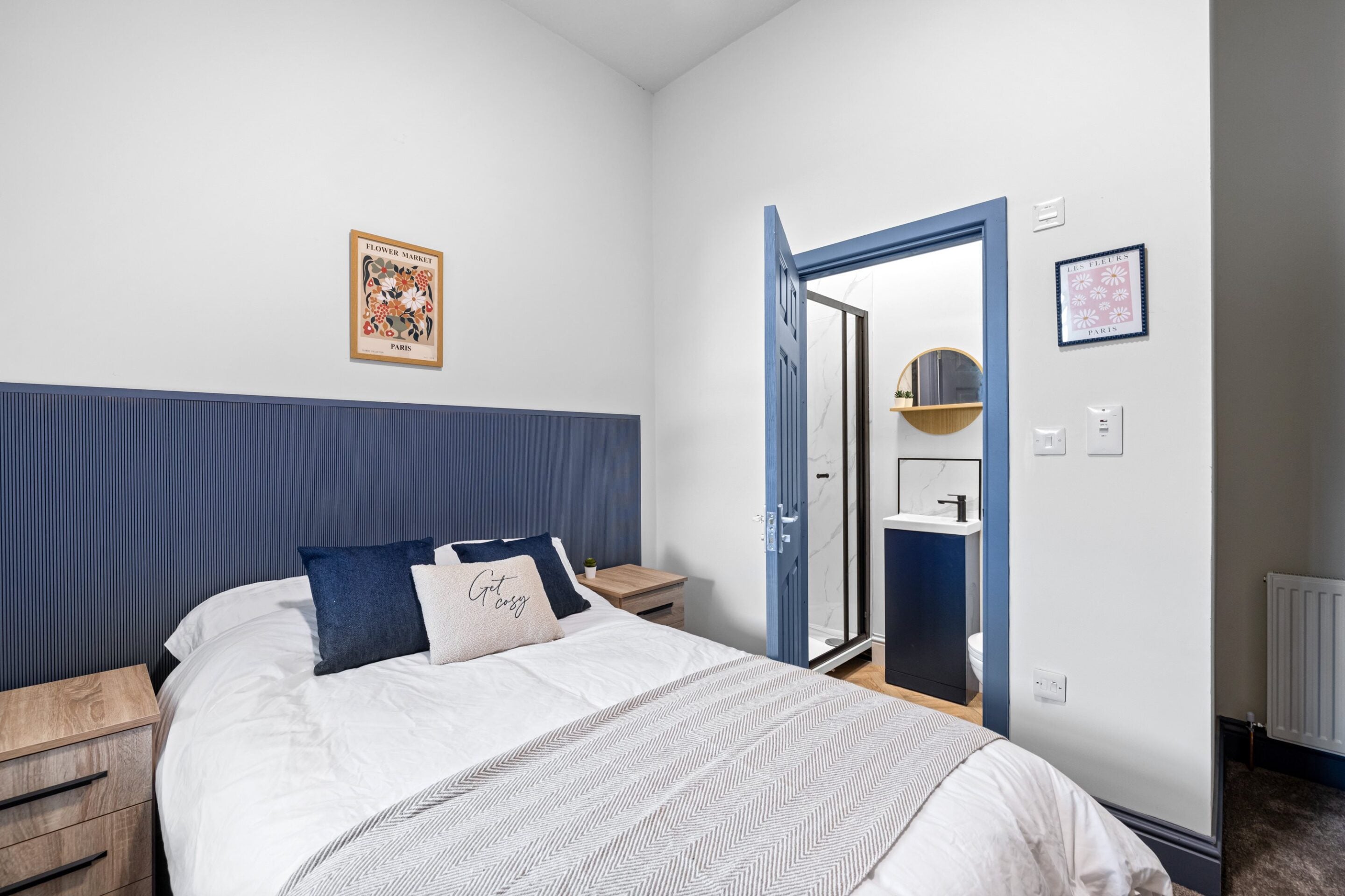 Room Chaddlewood Avenue in Plymouth