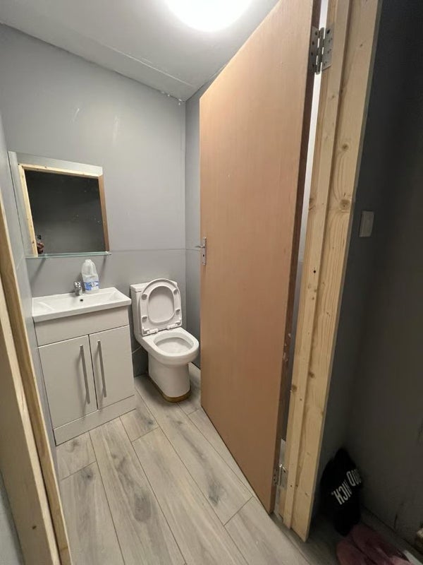 Room Stafford Street in Leicester