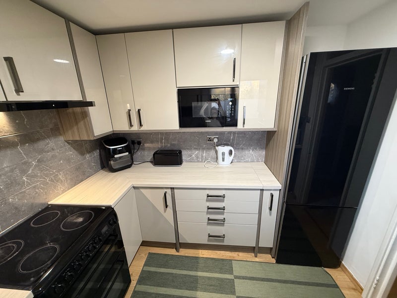 Room Brook Walk in Greater London