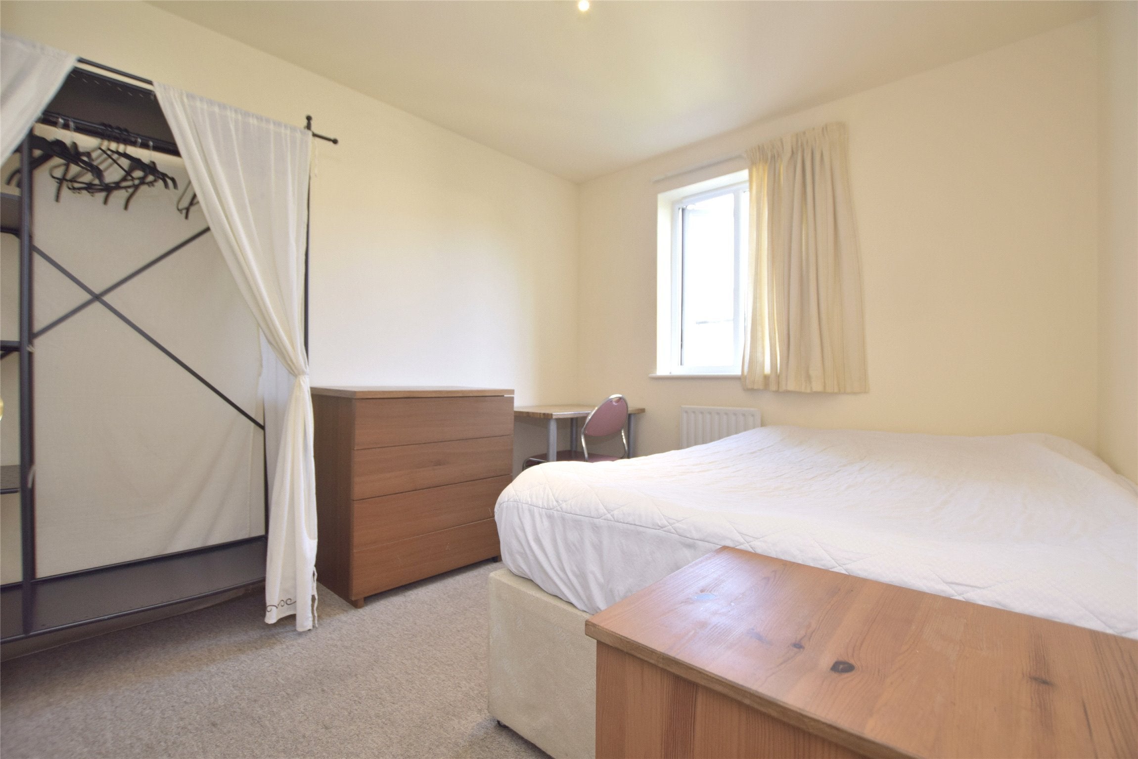 House Sheldons Court in Cheltenham