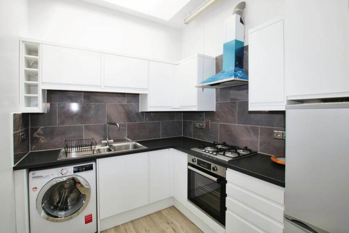 Flat Alexandra Road in Bristol