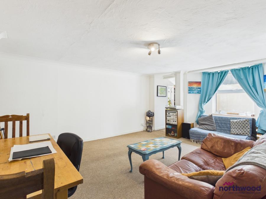 Flat Cavendish Place in Eastbourne
