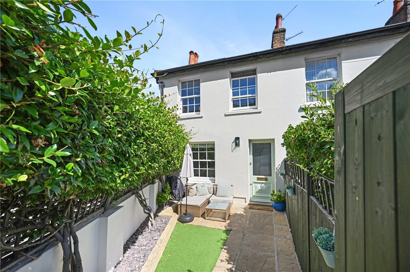 House Addison Place in Greater London