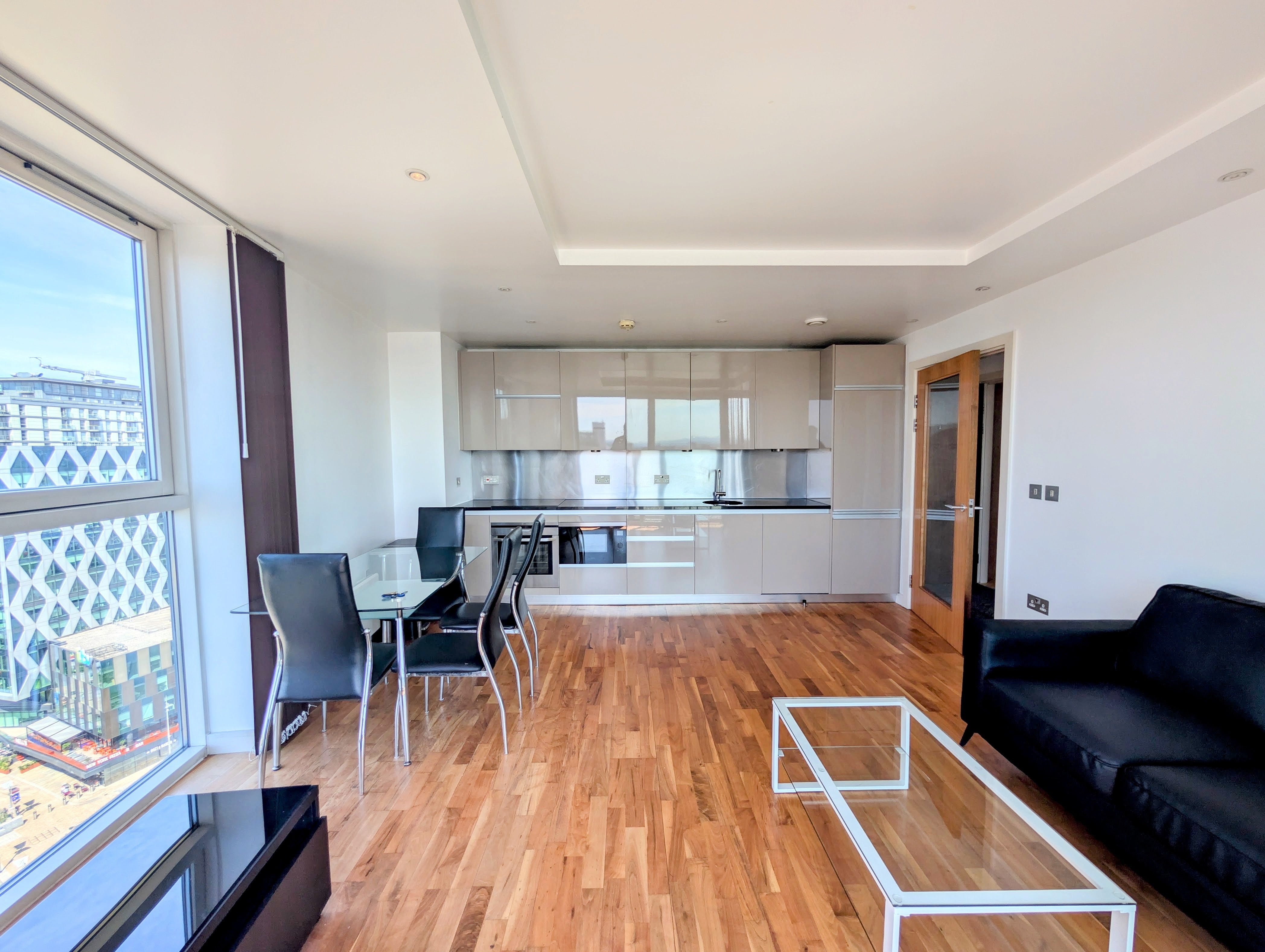 Flat The Quays in Salford