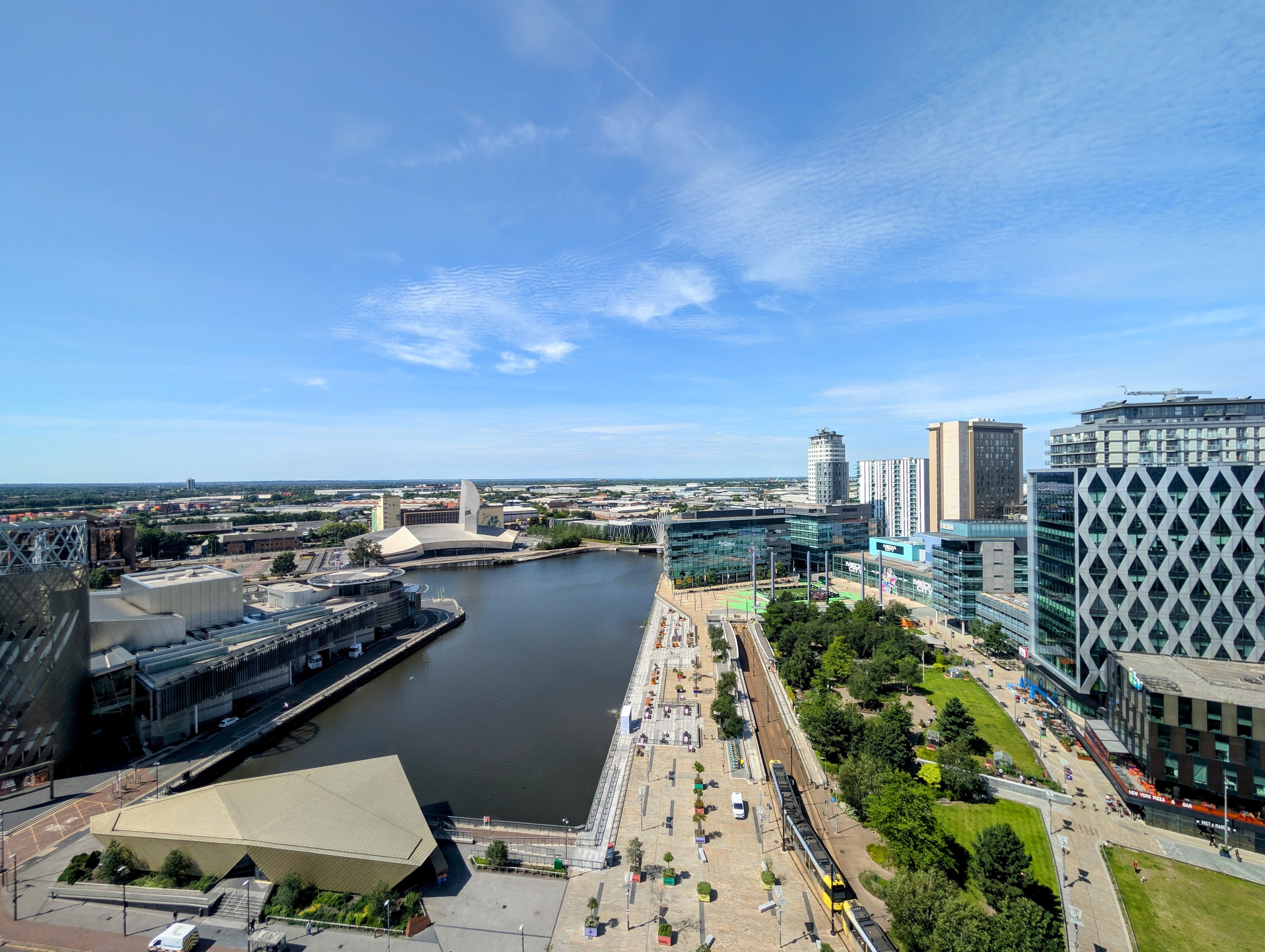 Flat The Quays in Salford
