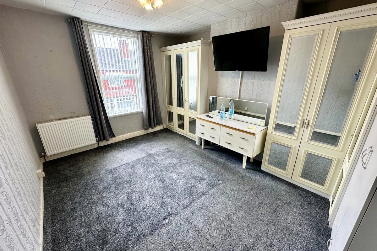 House Back Broughton Avenue in Leeds