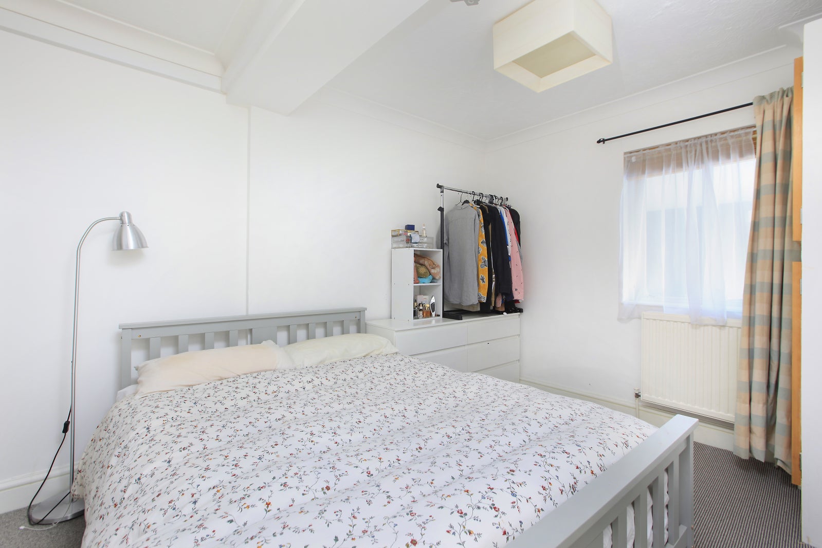 Flat Hillgate Place in Greater London