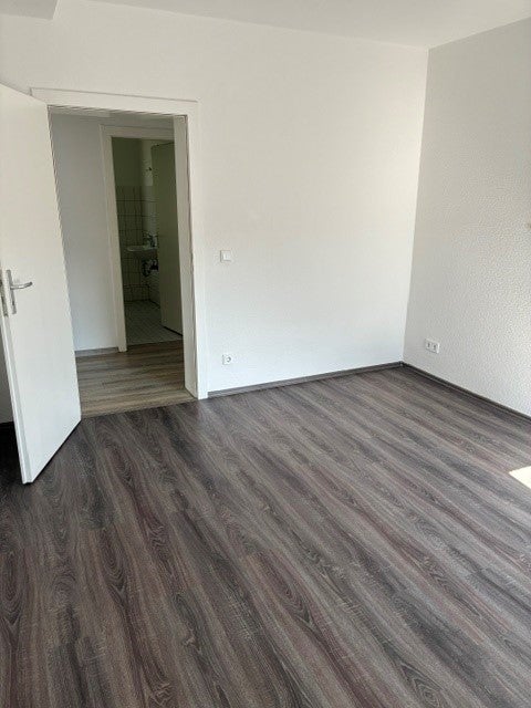 Wohnung Schlachtenstraße in Duisburg