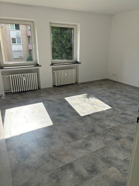 Wohnung Schlachtenstraße in Duisburg