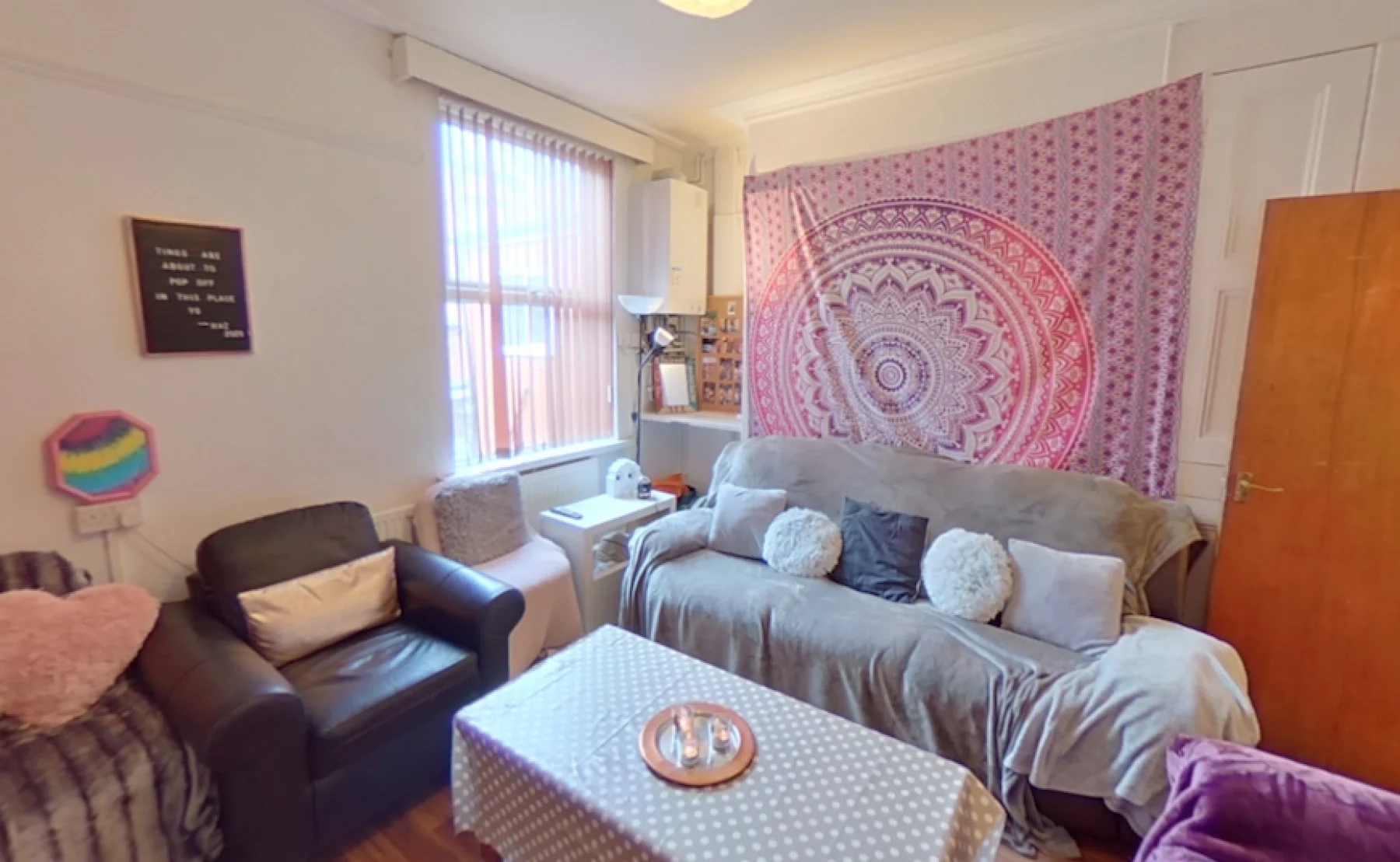 Flat Hessle View in Leeds