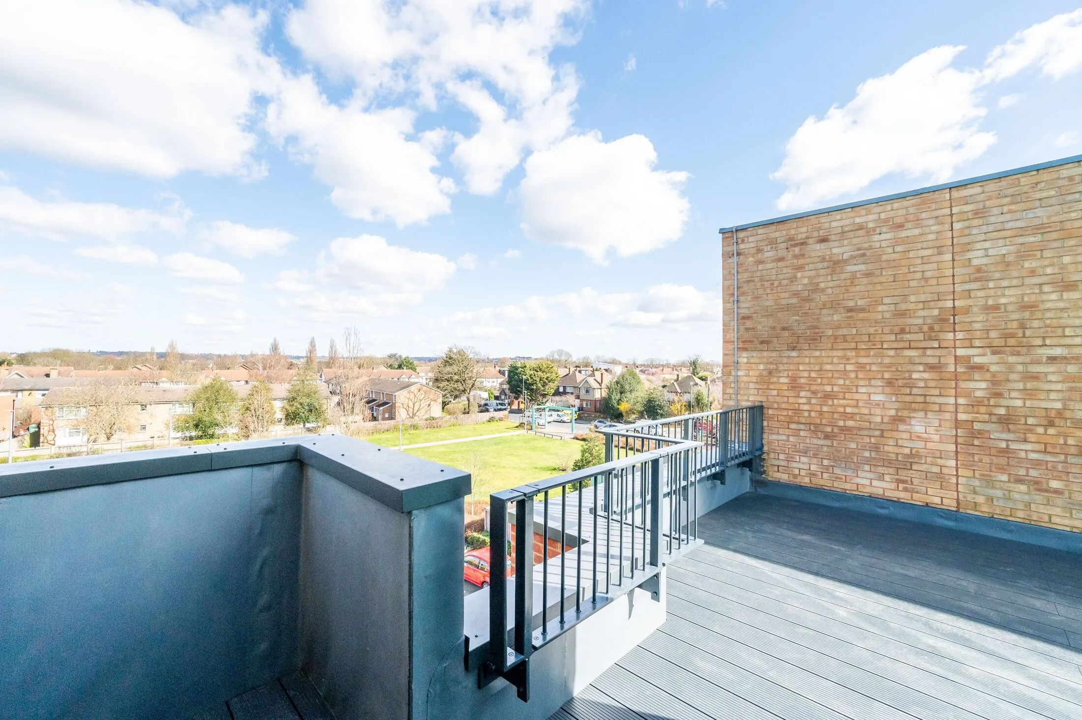 Flat Jesmond Close in Greater London