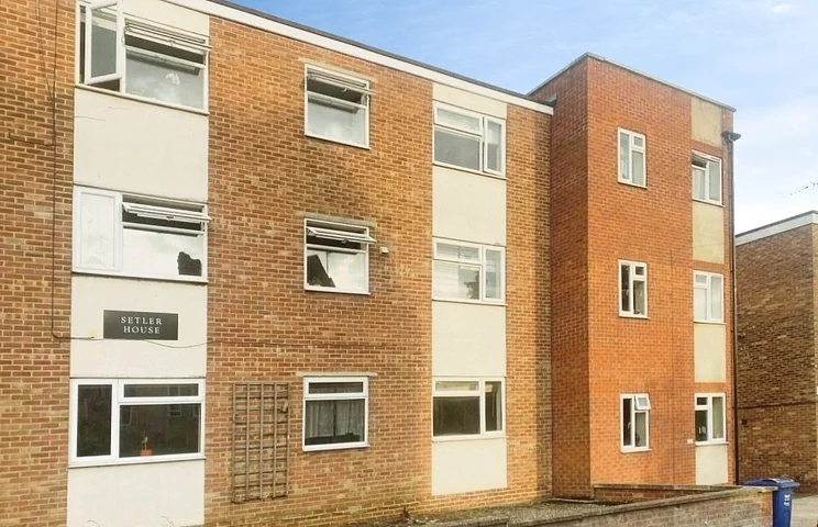 Flat South Street in Cherwell District