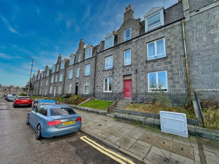 Room Menzies Road in Aberdeen City