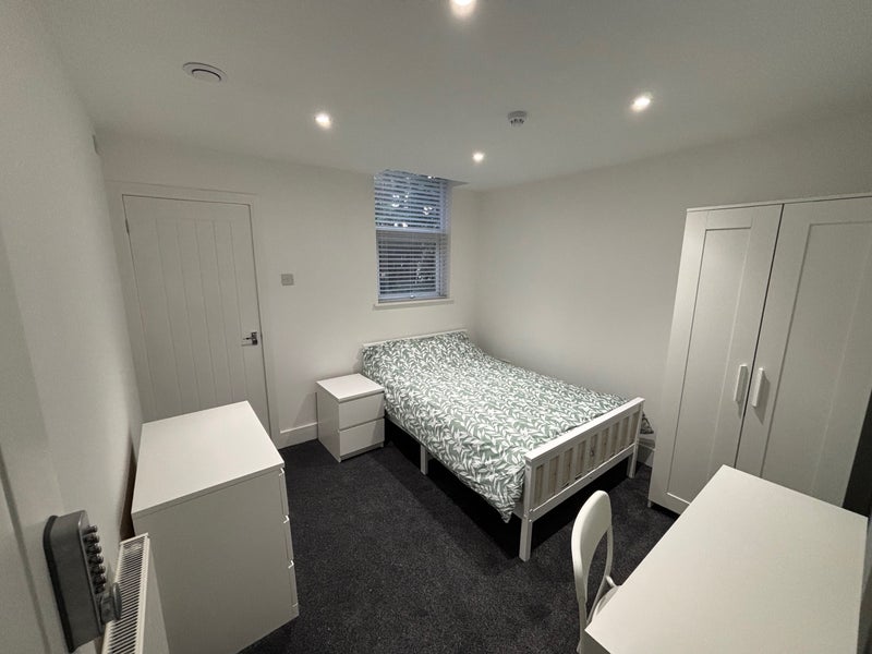 Room Moscow Drive in Liverpool