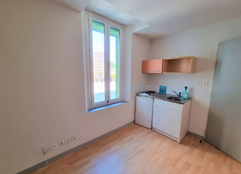 Flat Rue Louise de Vilmorin in Albi