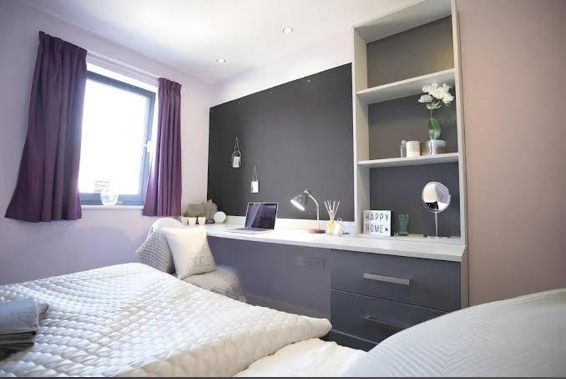 Room Beaverbank Place in City of Edinburgh