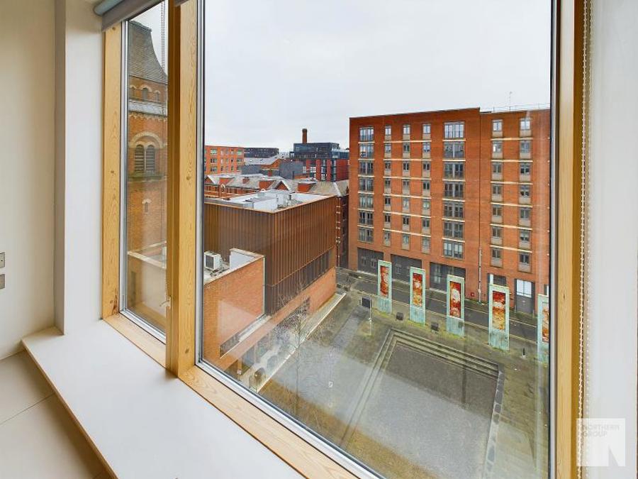 Flat Cutting Room Square in Manchester
