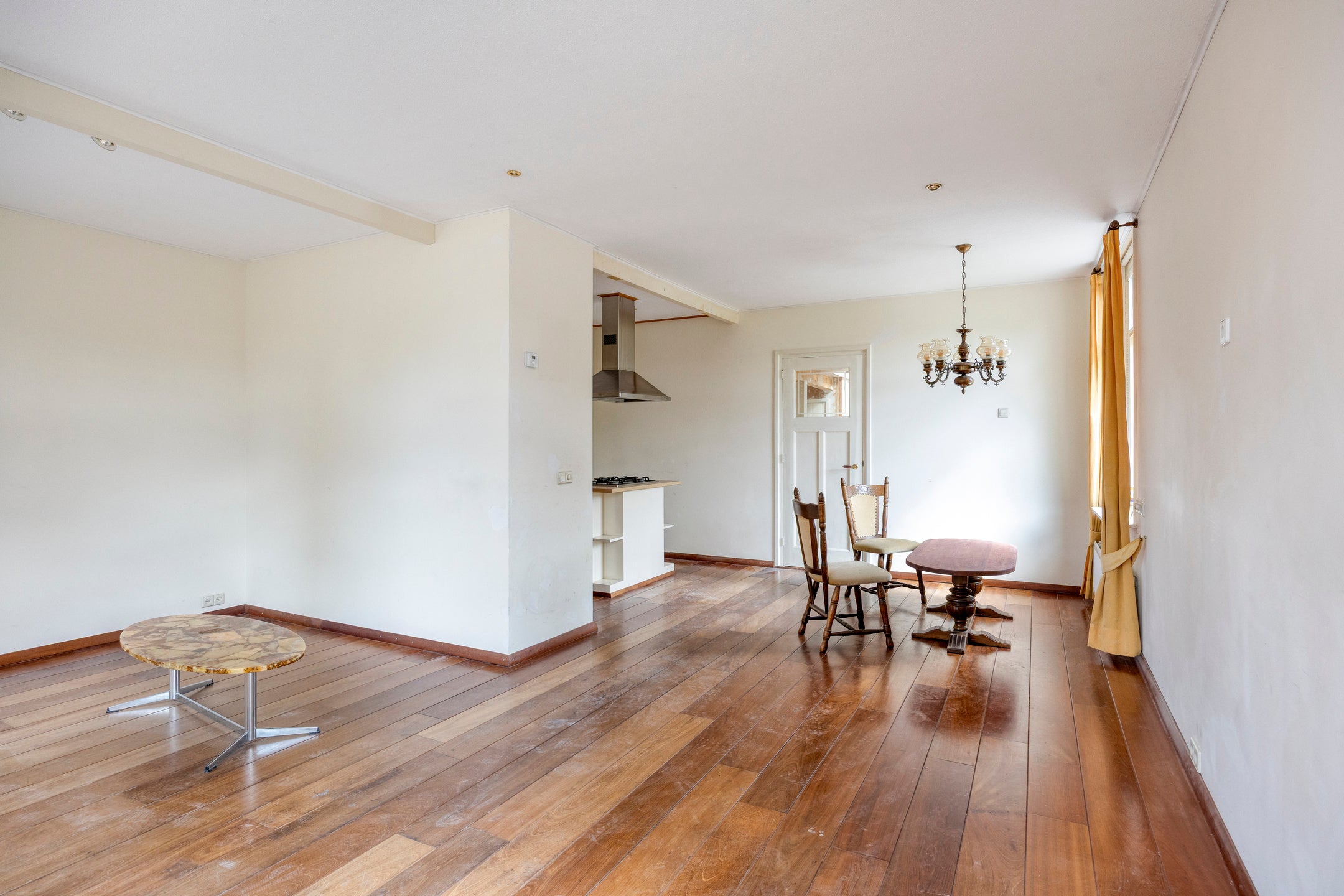 Vrijstaande woning te koop: Burgemeester van der Willigenstraat 18, Lekkerkerk