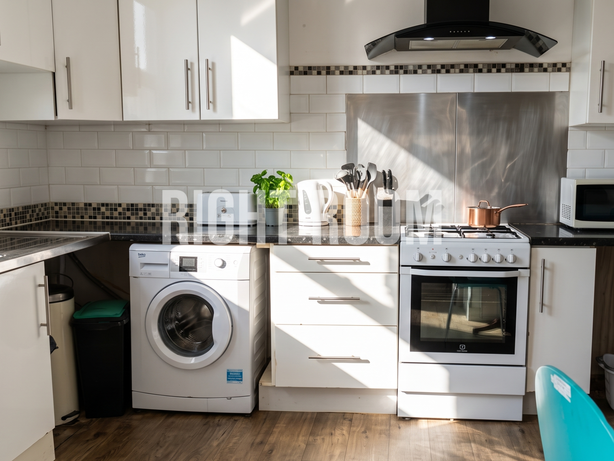 Room Thackeray Road in Southampton