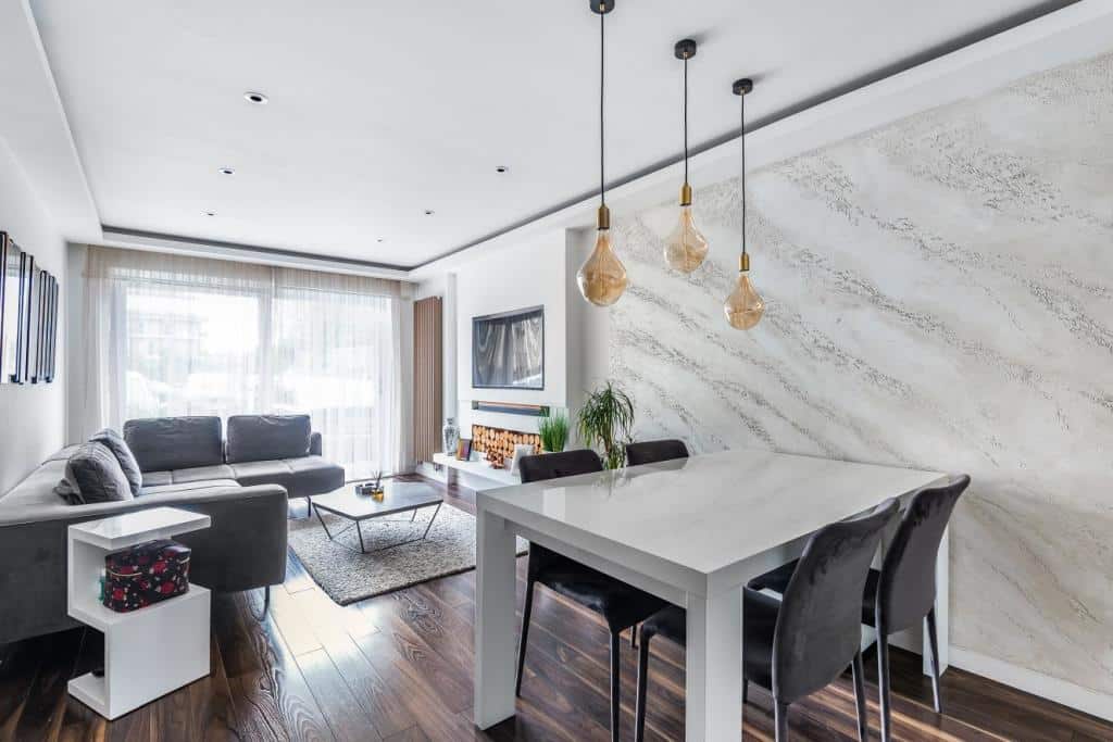 Flat Rotherhithe Street in Greater London