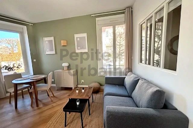 Flat Rue Général Buat in Nantes