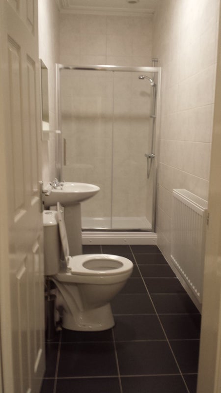 Room Wrenbury Street in Liverpool