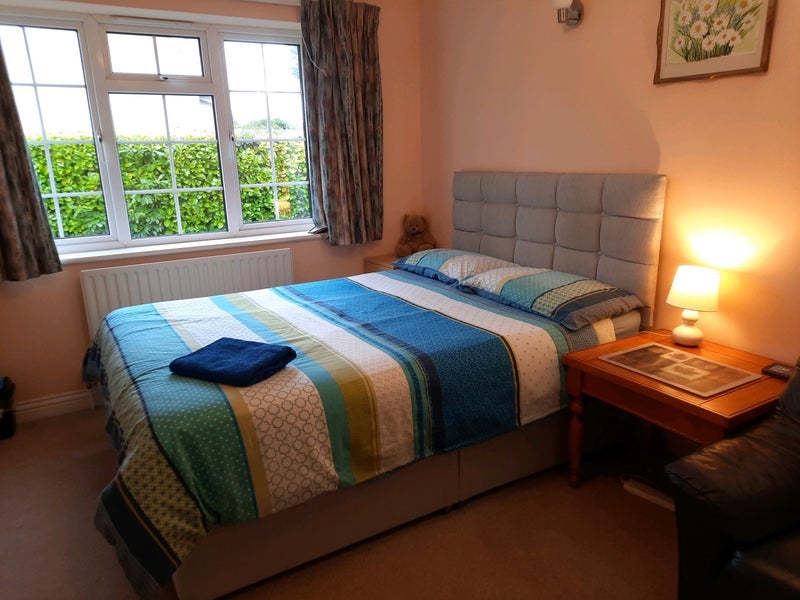 Room Hanham Road in Corfe Mullen