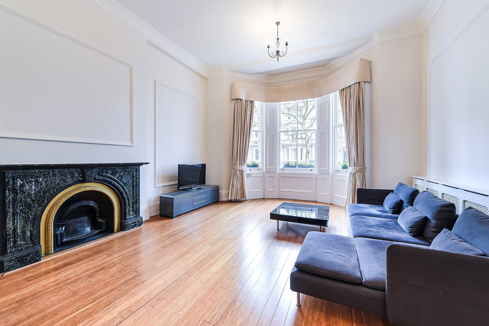 Flat Queen's Gate in Greater London