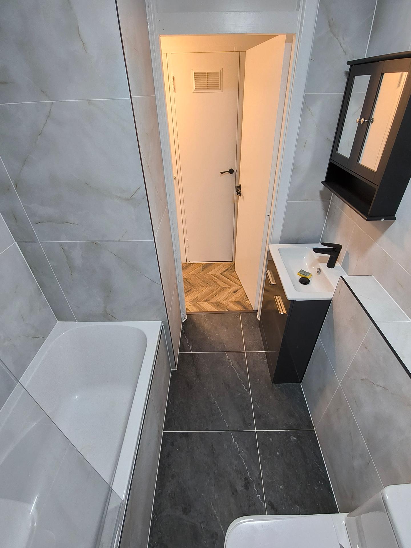 Flat Baldry Gardens in Greater London
