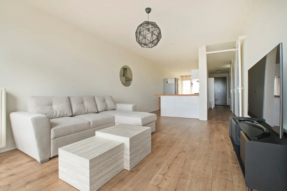 Appartement te huur in Amsterdam – Julius Pergerstraat – foto 1