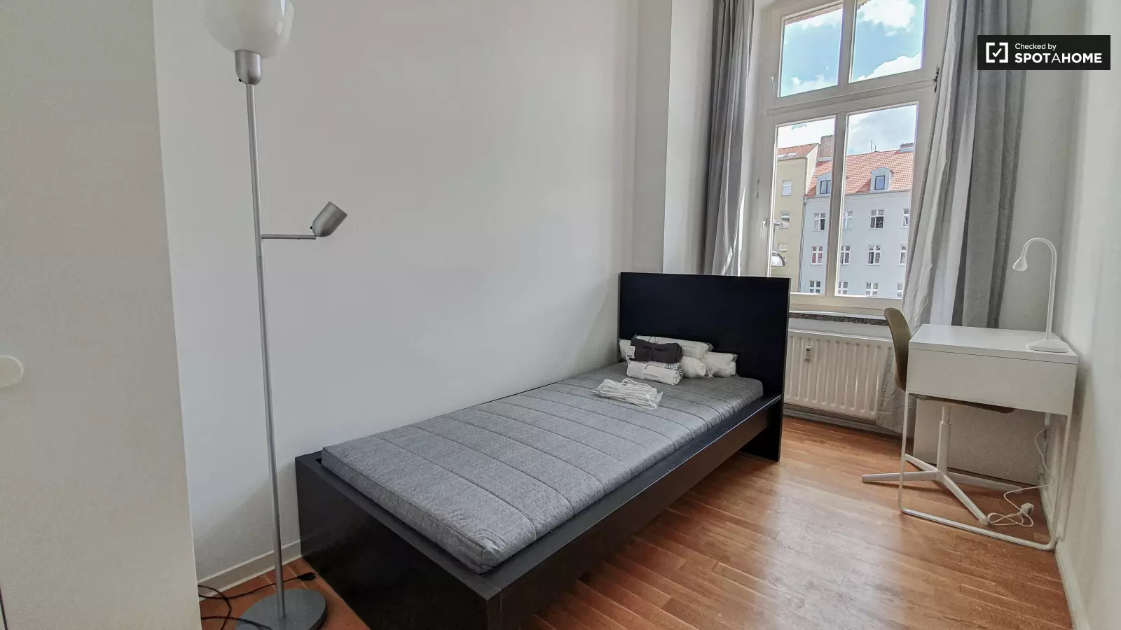 Wohnung Schönfließer Straße in Berlin