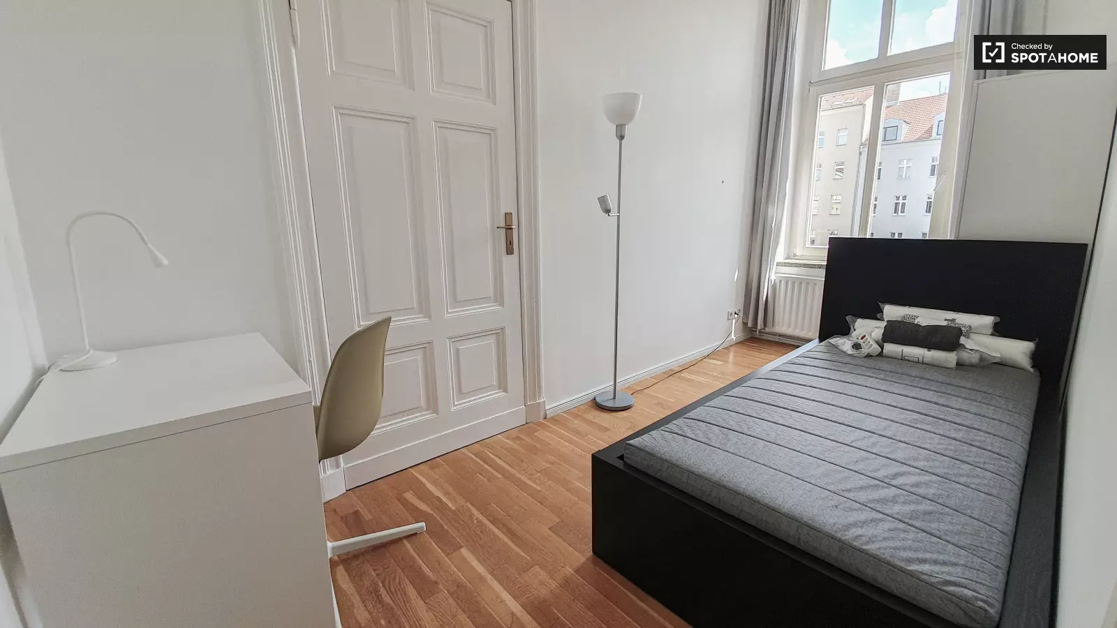 Wohnung Schönfließer Straße in Berlin