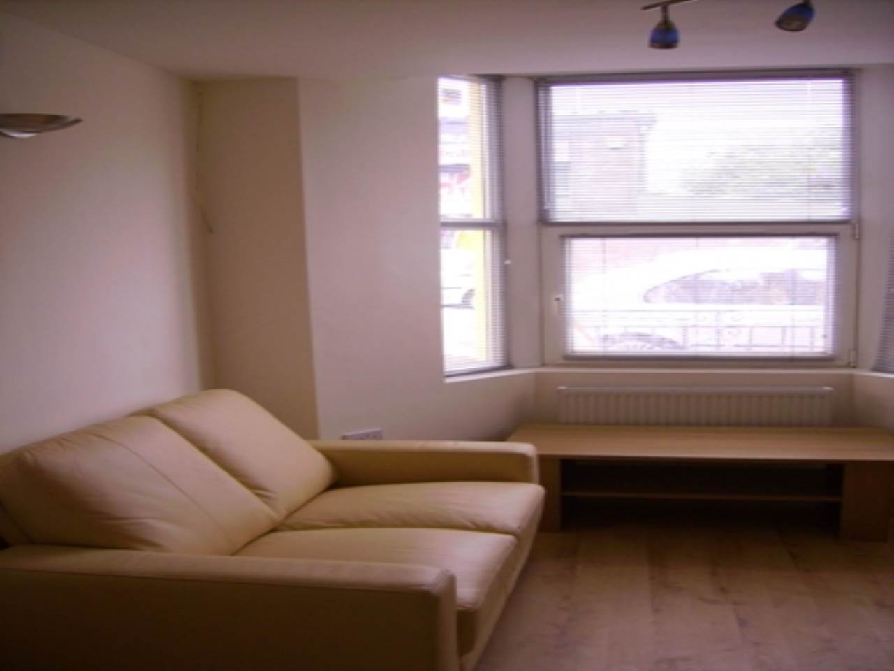 Flat Moy Road in Cardiff